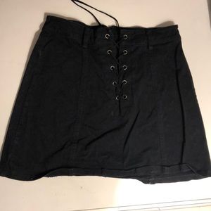F21 Black Skirt
